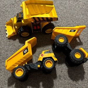 Construction Toy Set - Yellow and Black